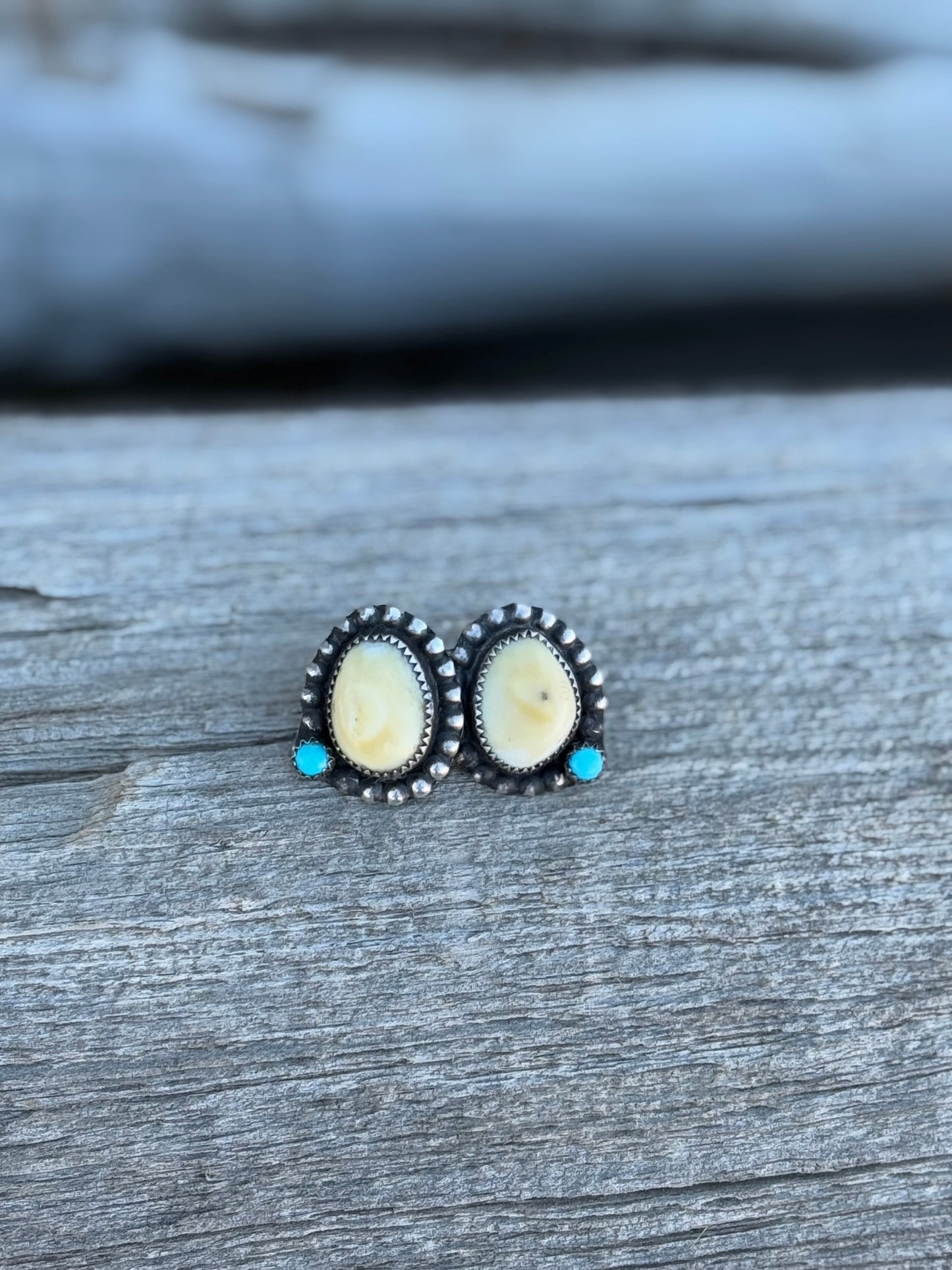 Solo Blue Earrings